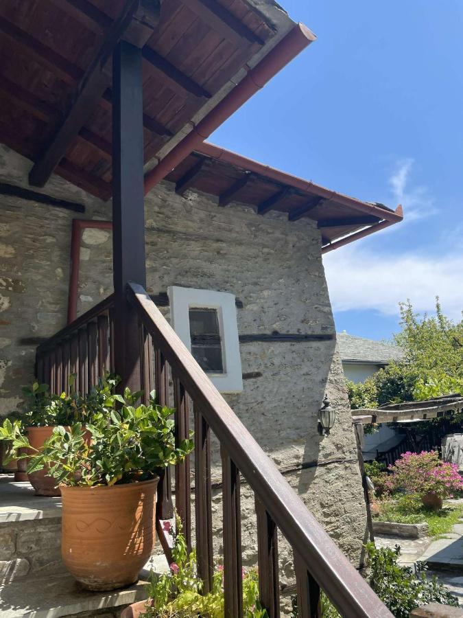 Archontiko Iatridis Hotel Mourésion Buitenkant foto