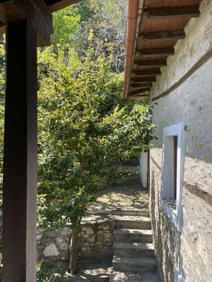 Archontiko Iatridis Hotel Mourésion Buitenkant foto