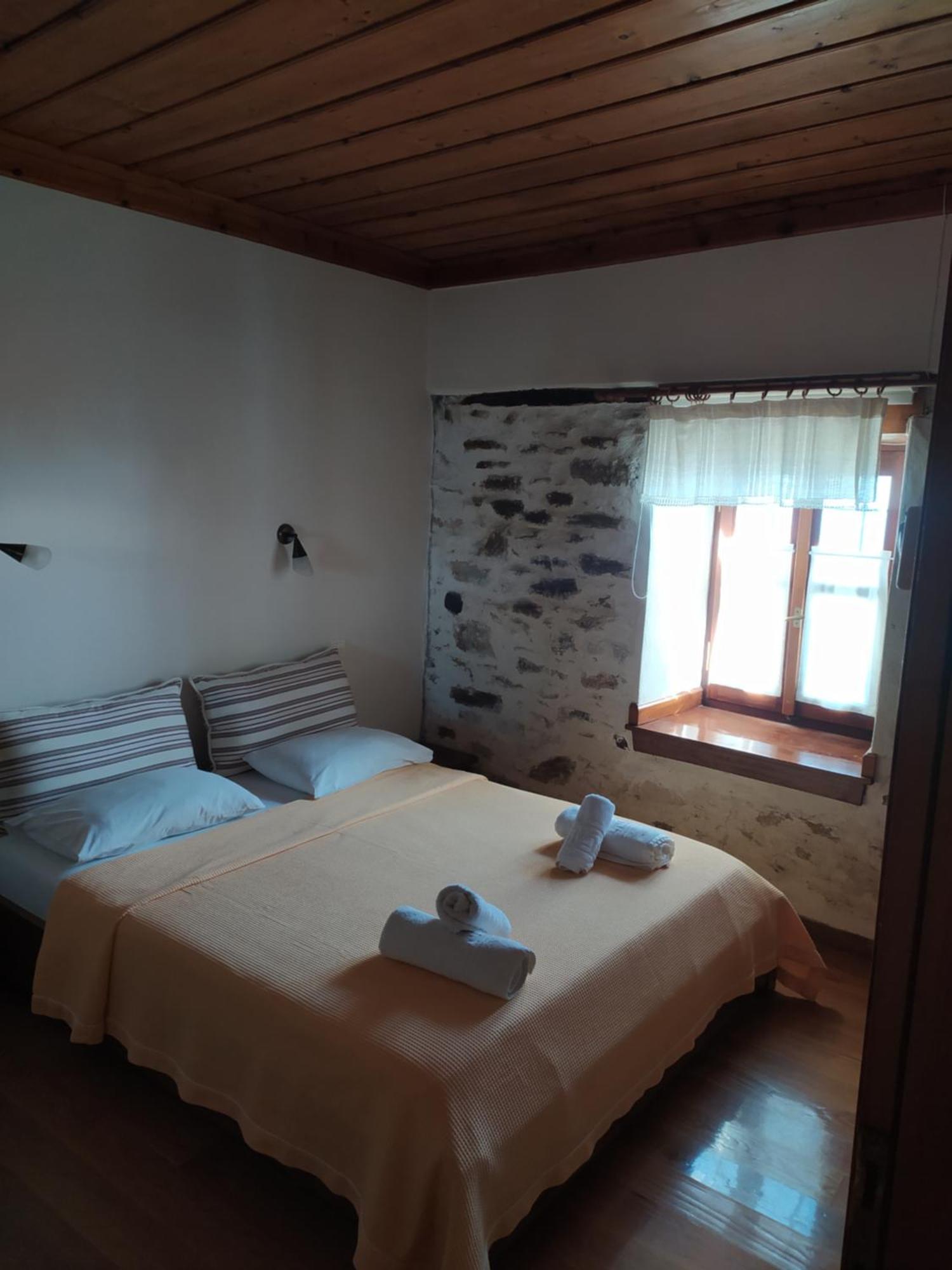 Archontiko Iatridis Hotel Mourésion Buitenkant foto