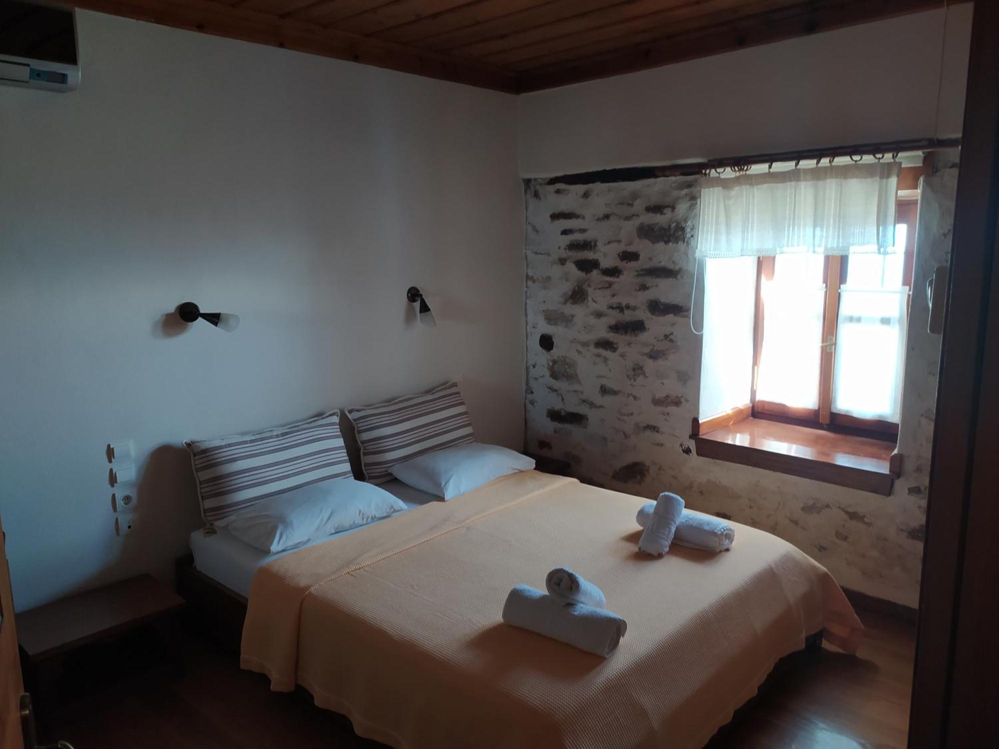 Archontiko Iatridis Hotel Mourésion Buitenkant foto