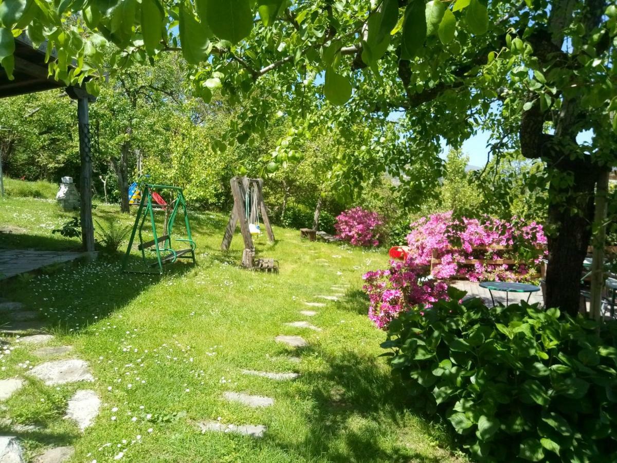 Archontiko Iatridis Hotel Mourésion Buitenkant foto